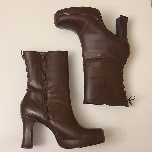 Brown Platform Heeled Boots 10 - Picture 1 of 3